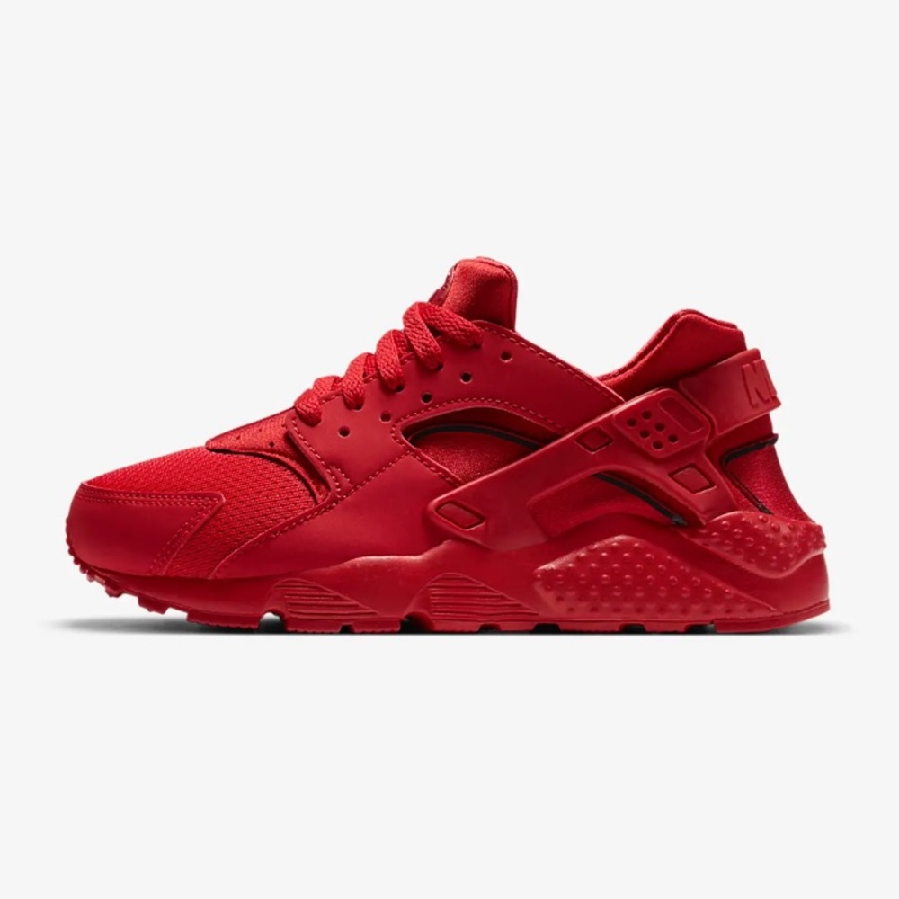 NIKE • HUARACHES